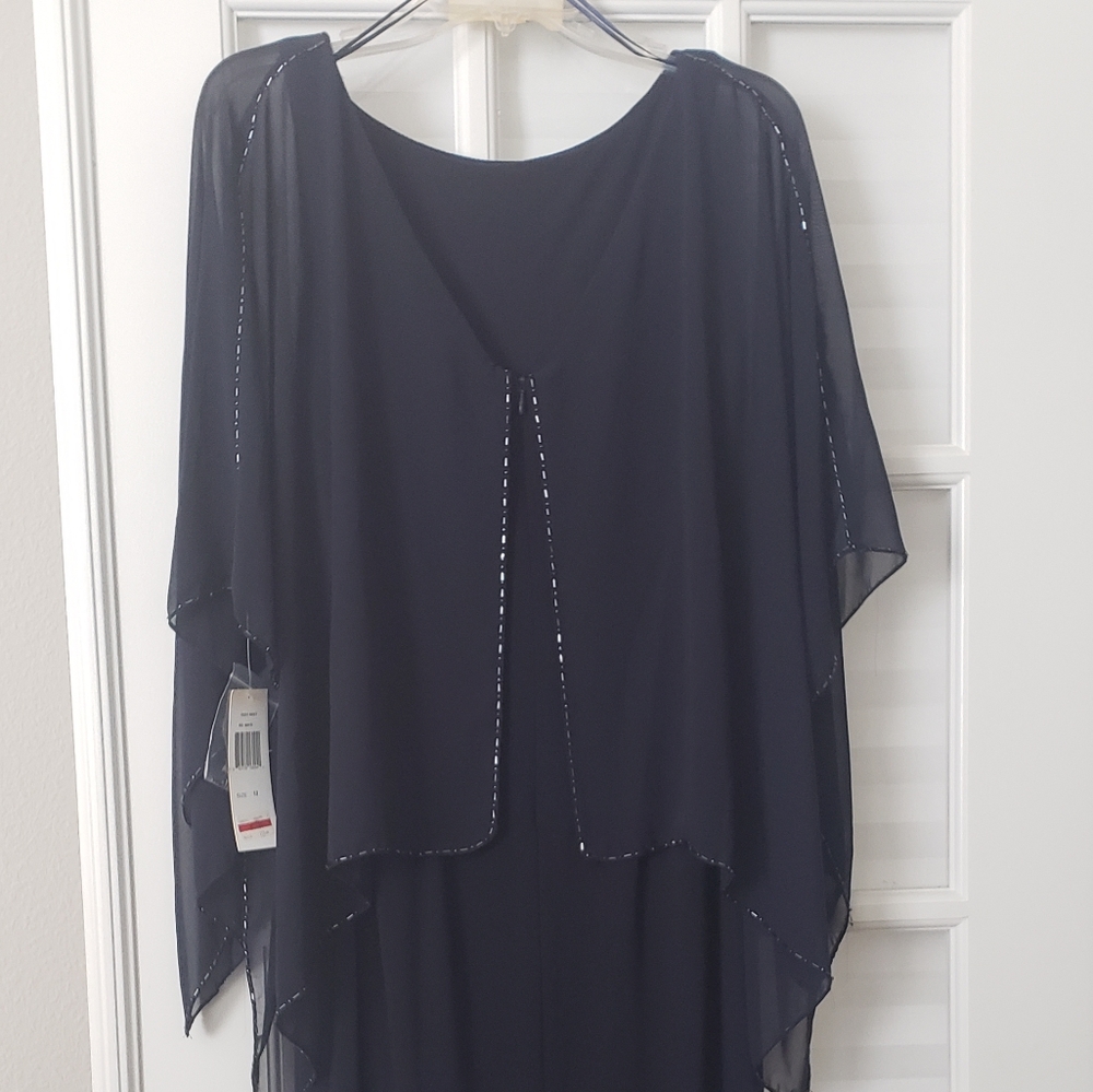 Navy sheer arm gown